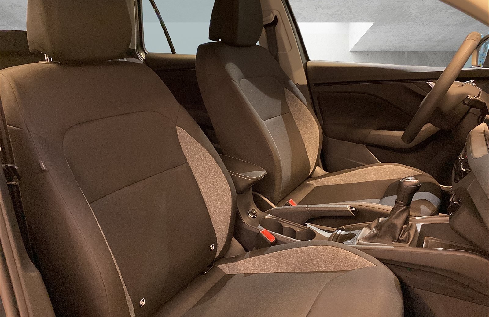 Kamiq 1.0 TSI Active AHK PDC DAB LED LED PDC SHZ