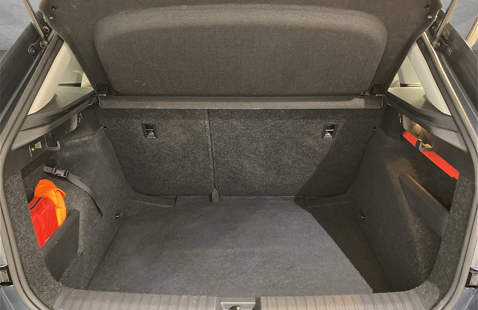 Kamiq 1.0 TSI Active AHK PDC DAB LED LED PDC SHZ