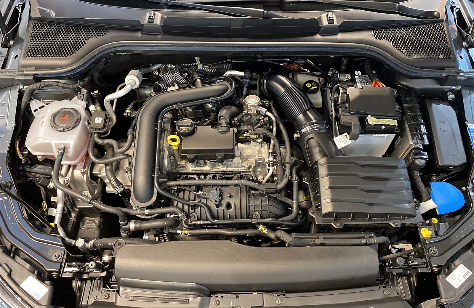 Kamiq 1.0 TSI Active AHK PDC DAB LED LED PDC SHZ