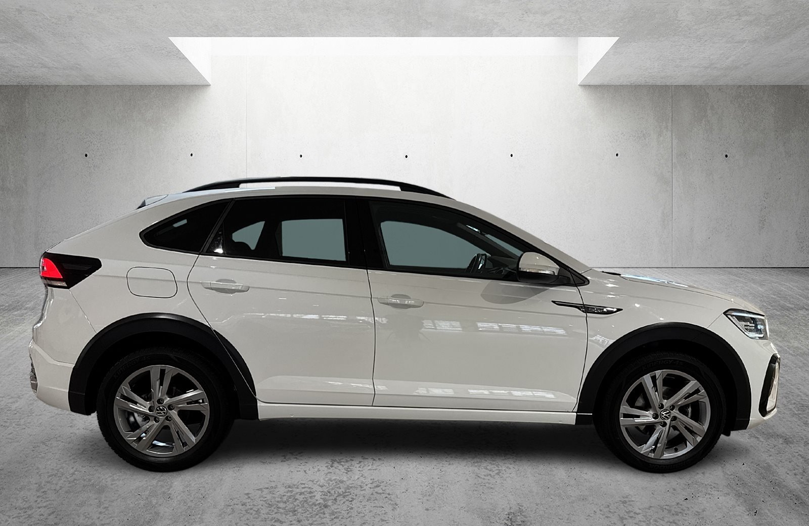 Taigo 1.0 TSI R-Line DSG IQ.Light Navi RFK AHK ACC