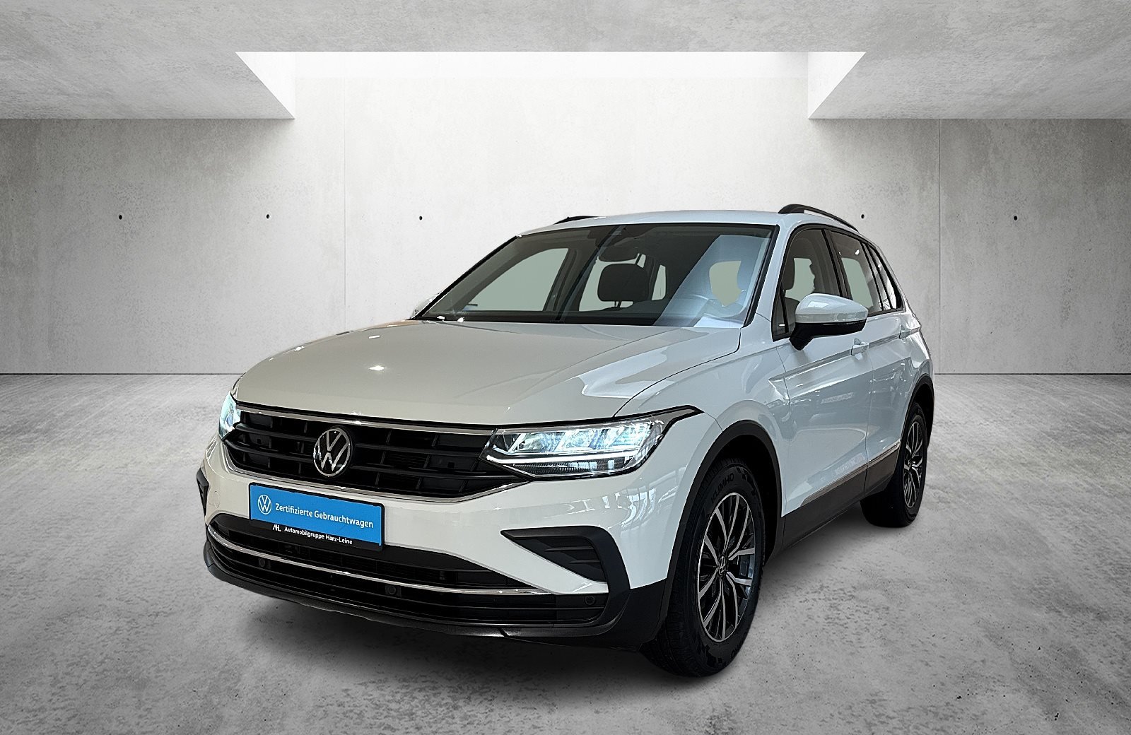 Tiguan 2.0 TDI Life DSG AHK ACC LED Navi ACC AHK