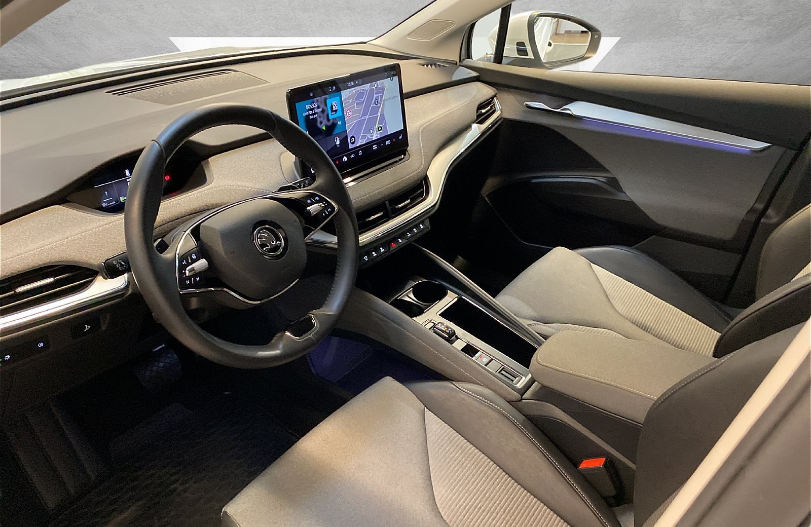 Enyaq iV 80 Loft Navi RFK LED DAB PDC ACC AUT LM