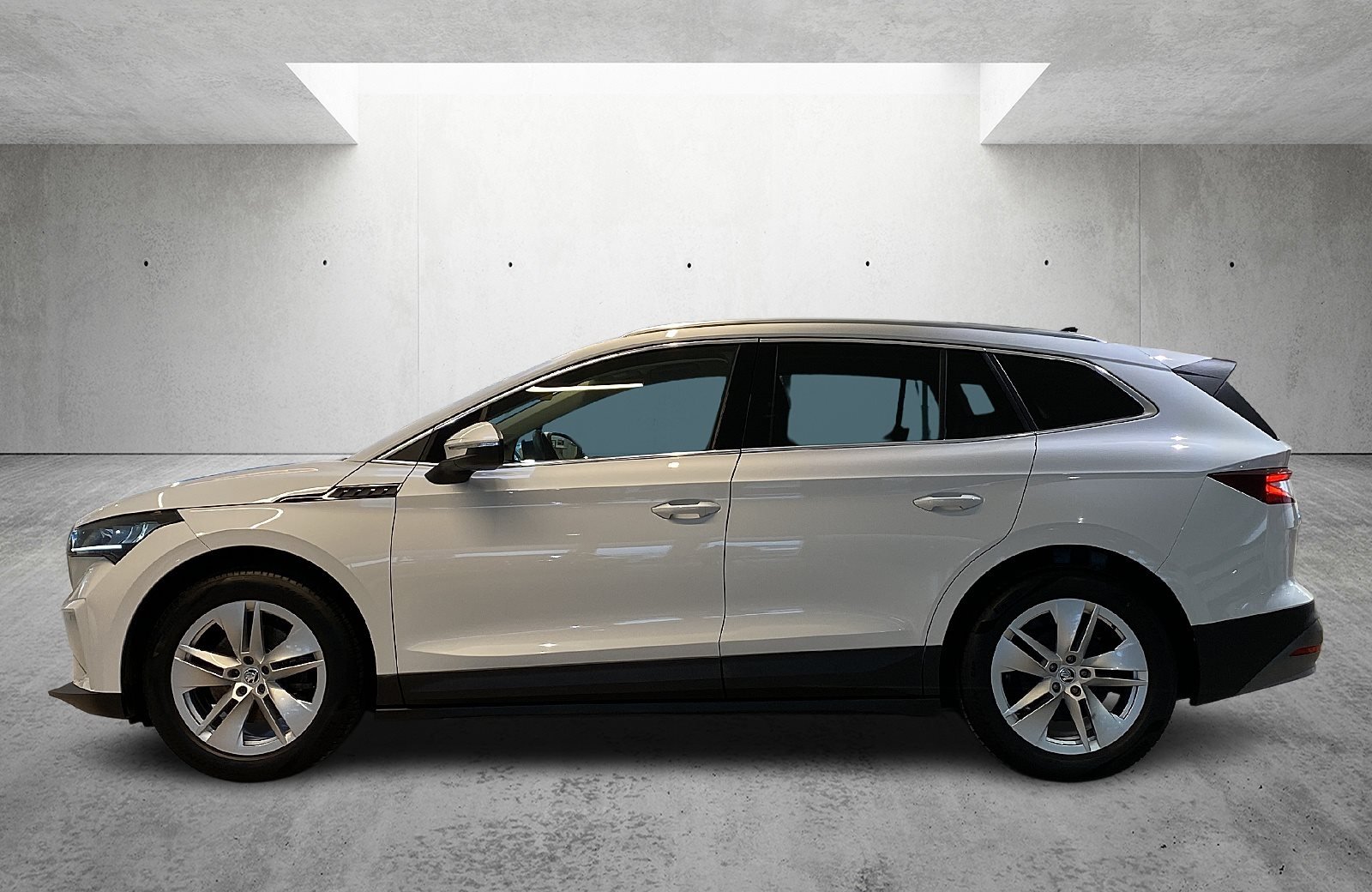 Enyaq iV 80 Loft Navi RFK LED DAB PDC ACC AUT LM