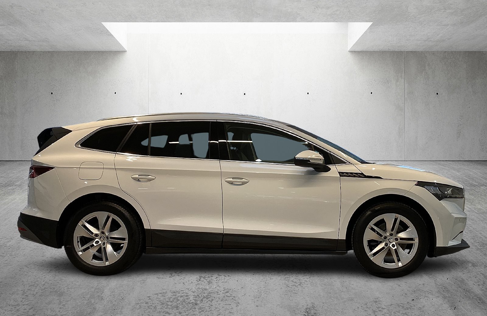 Enyaq iV 80 Loft Navi RFK LED DAB PDC ACC AUT LM