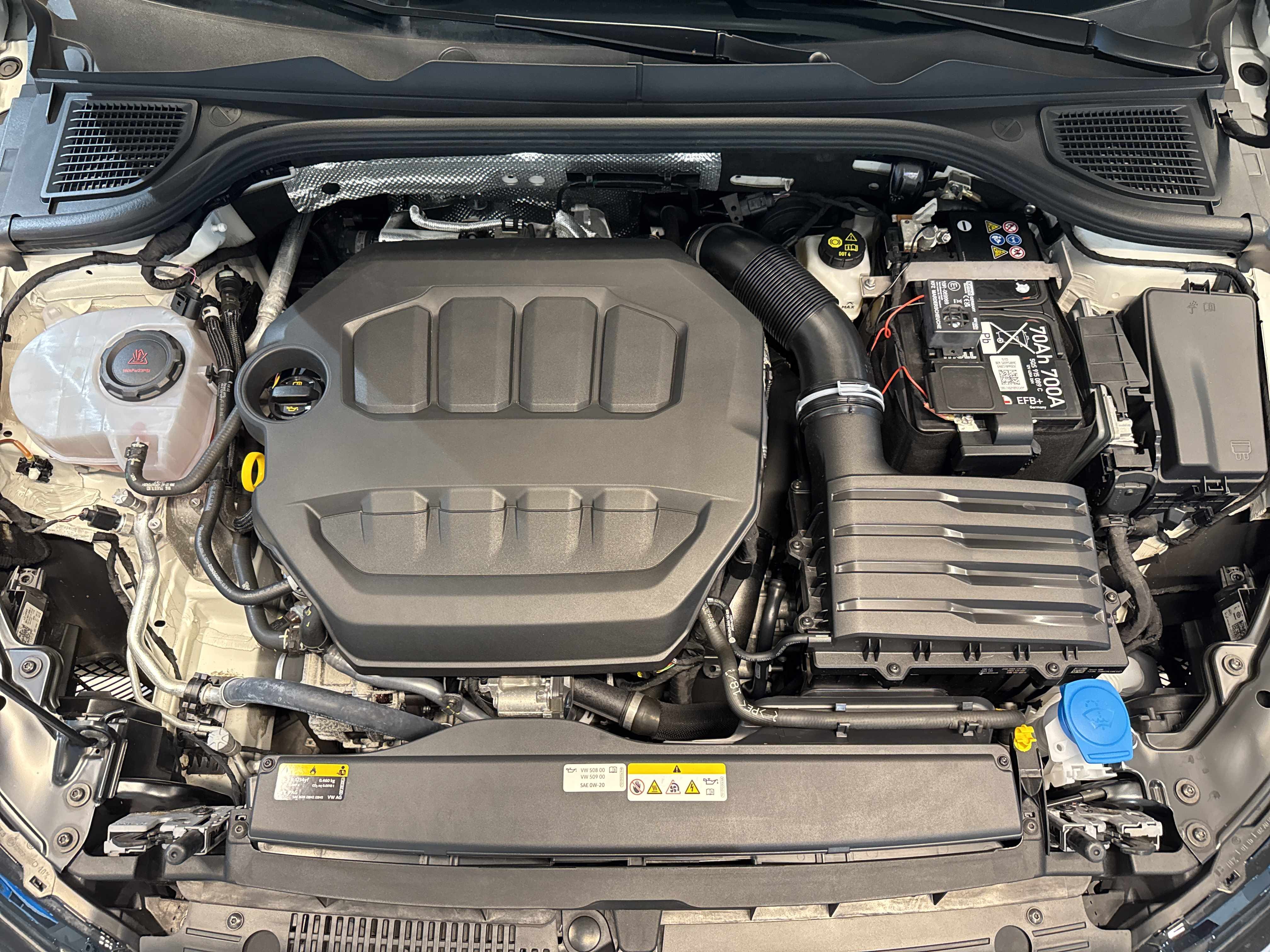 Golf VIII 2.0 TSI GTI DSG AppConnect LED LaneAssist