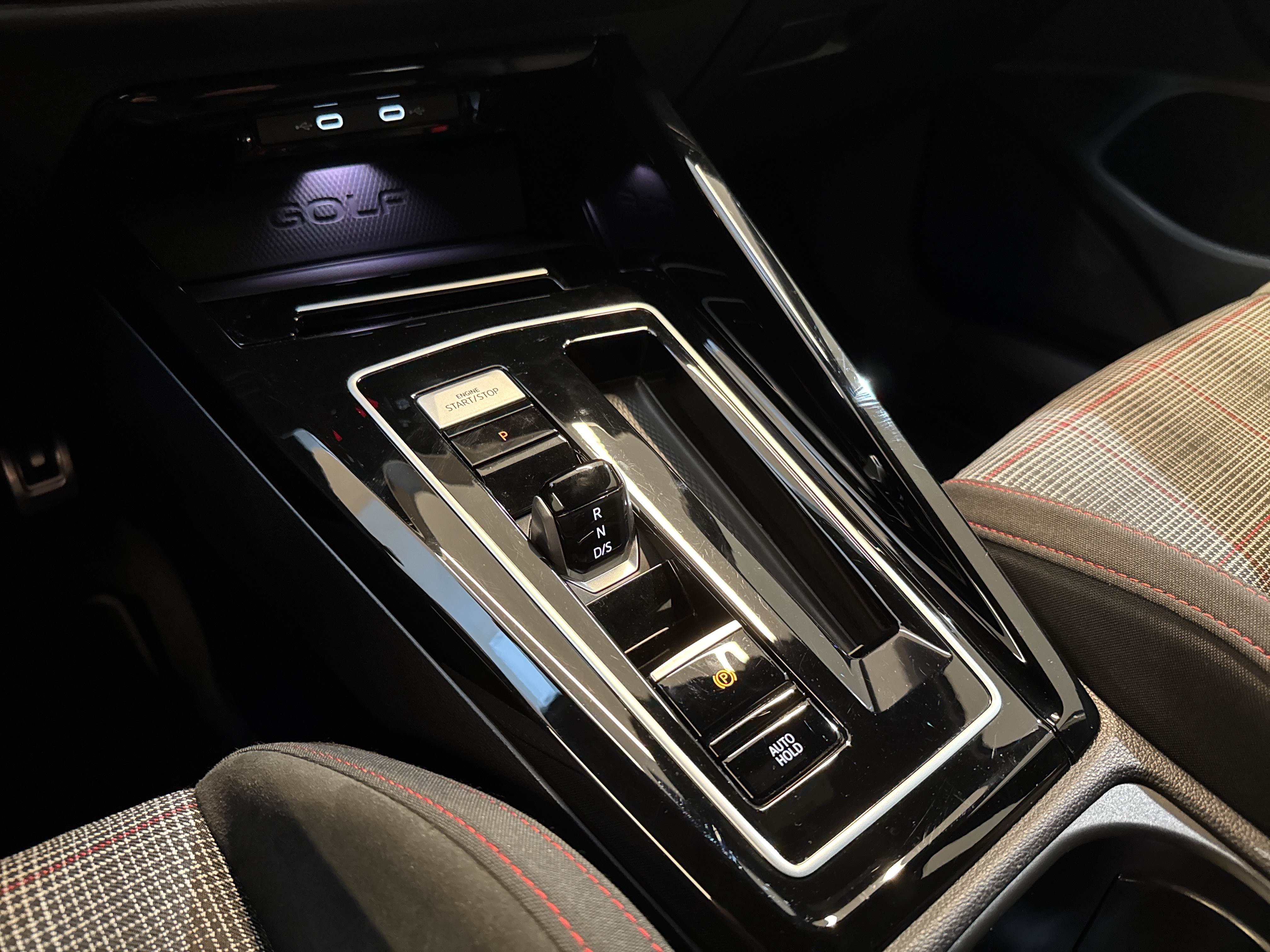 Golf VIII 2.0 TSI GTI DSG AppConnect LED LaneAssist