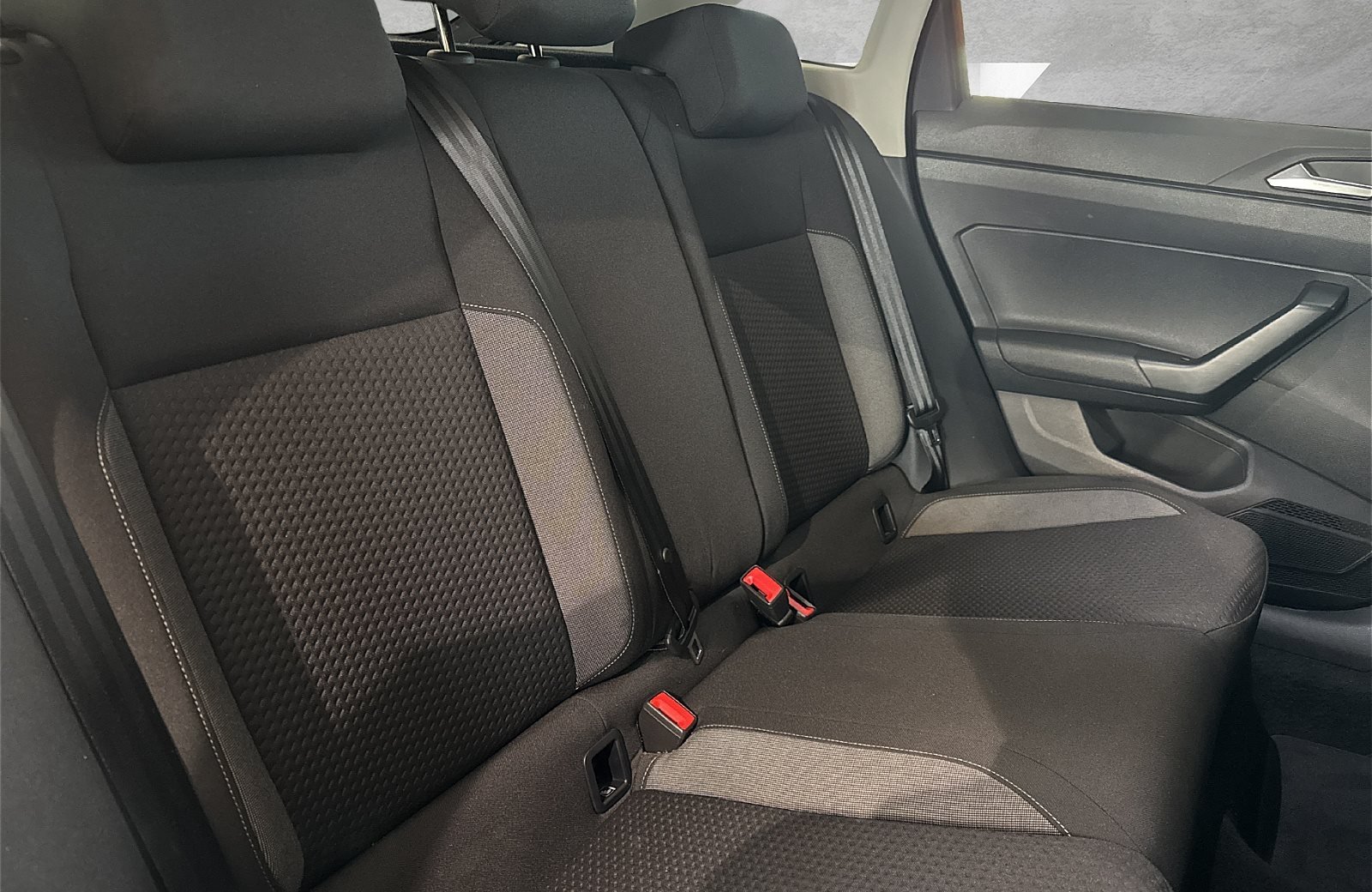 Taigo 1.0 TSI IQ.Drive Navi LED RFK ACC AppConnect