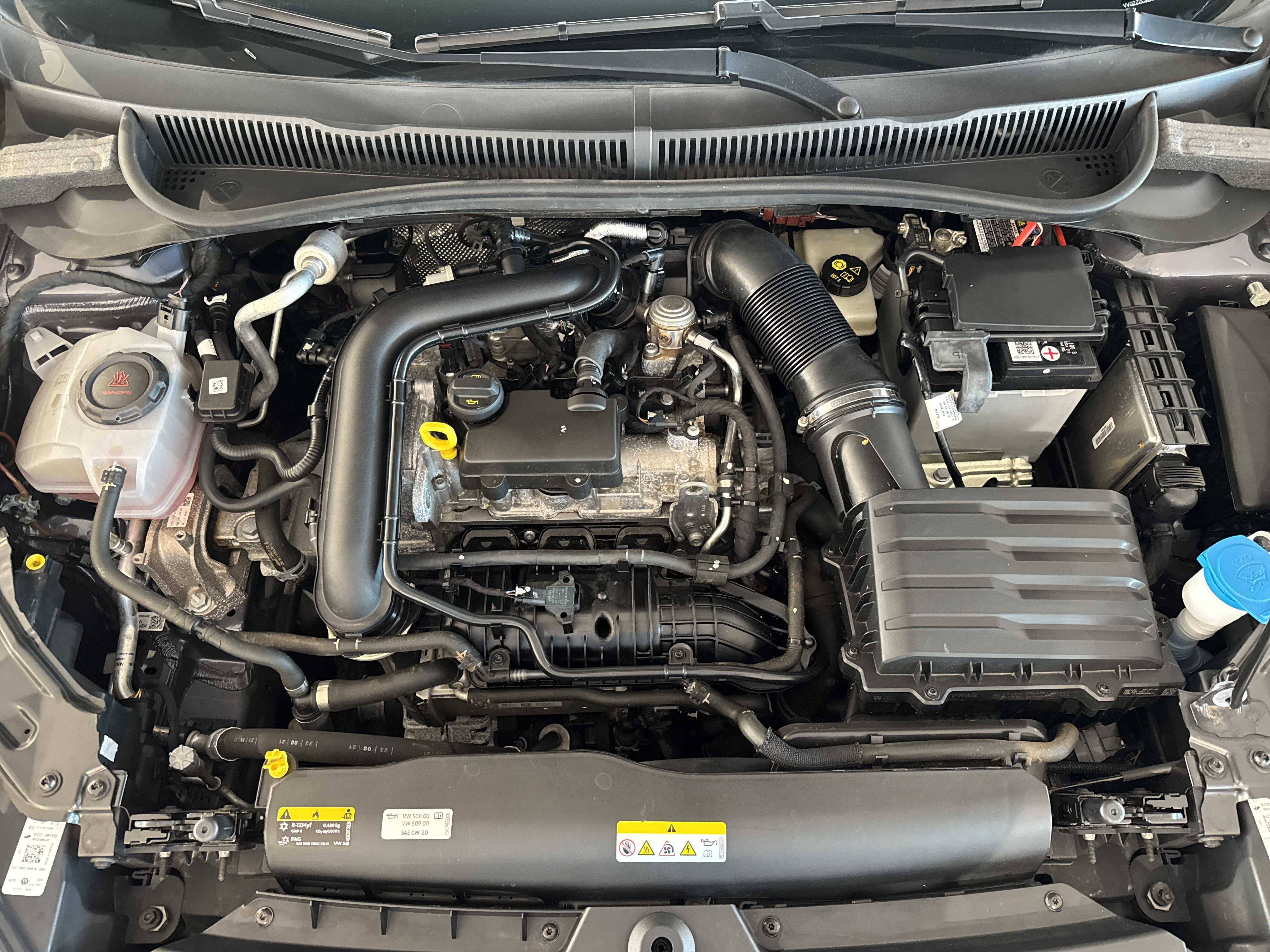 Taigo 1.0 TSI IQ.Drive Navi LED RFK ACC AppConnect