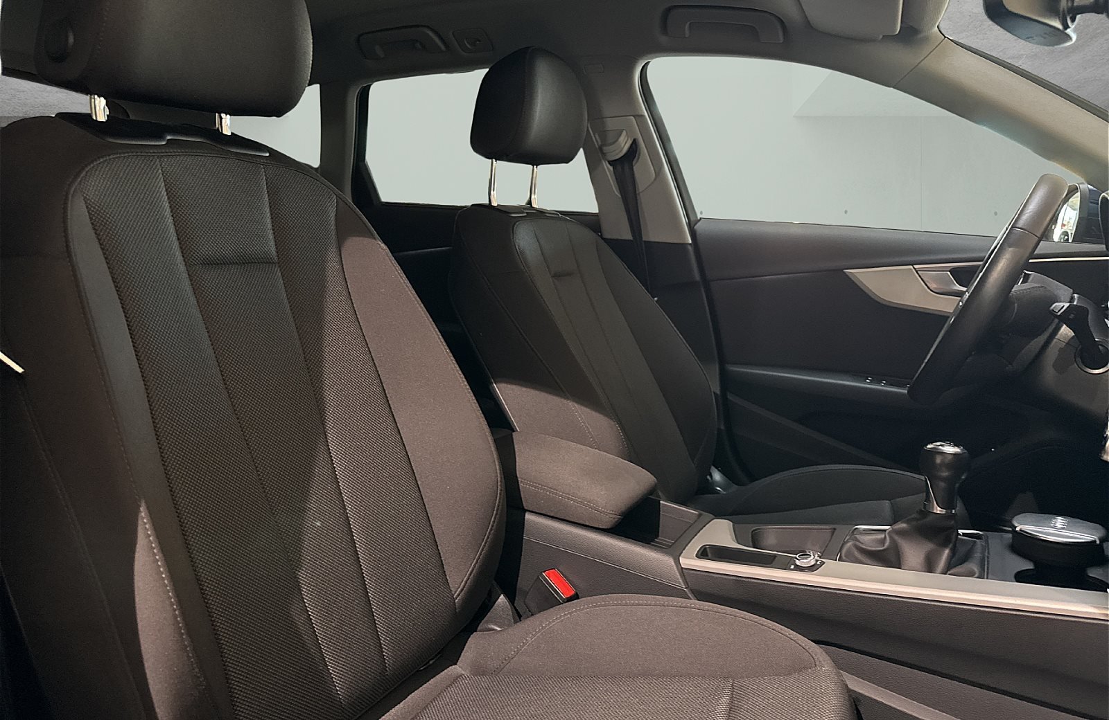 A4 Avant 35 2.0 TFSI advanced AHK Smartphone Interface