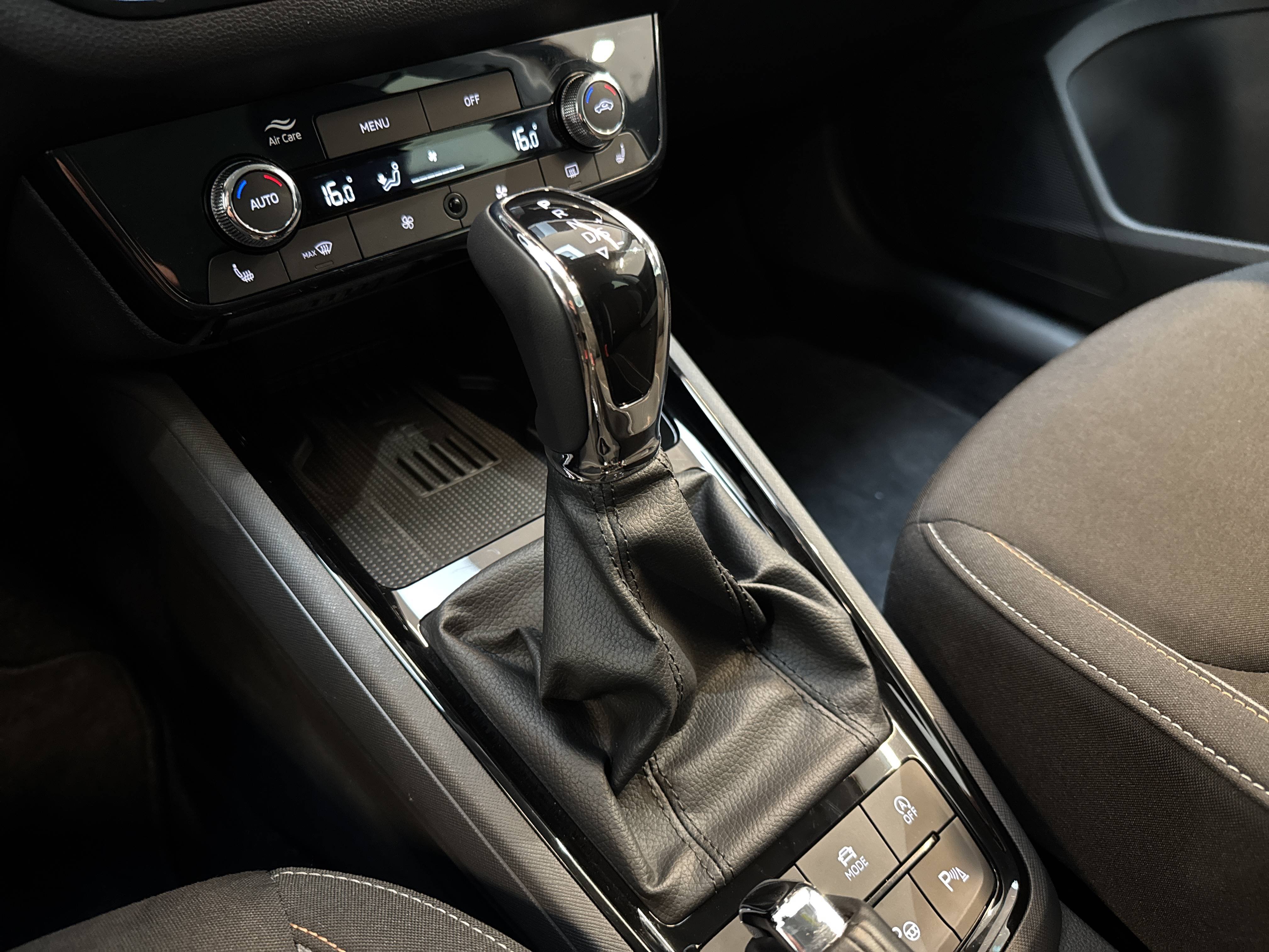 Kamiq 1.0 TSI Tour DSG AHK RFK LED Navi ACC AHK