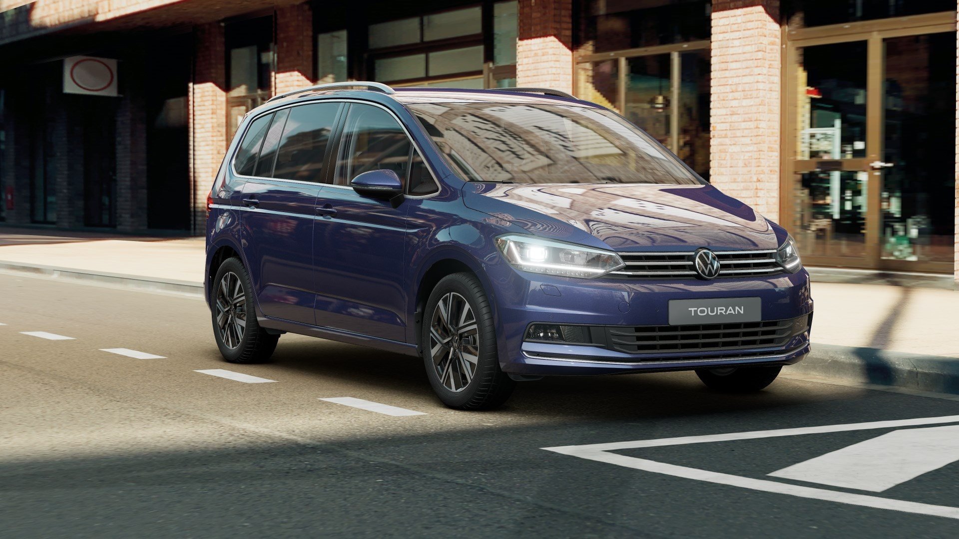 Touran 2.0 TDI IQ.Drive DSG Stand.hz. AHK RFK LM