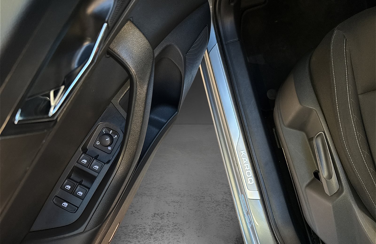 Karoq 1.5 TSI Ambition AHK SmartLink LED DAB AHK