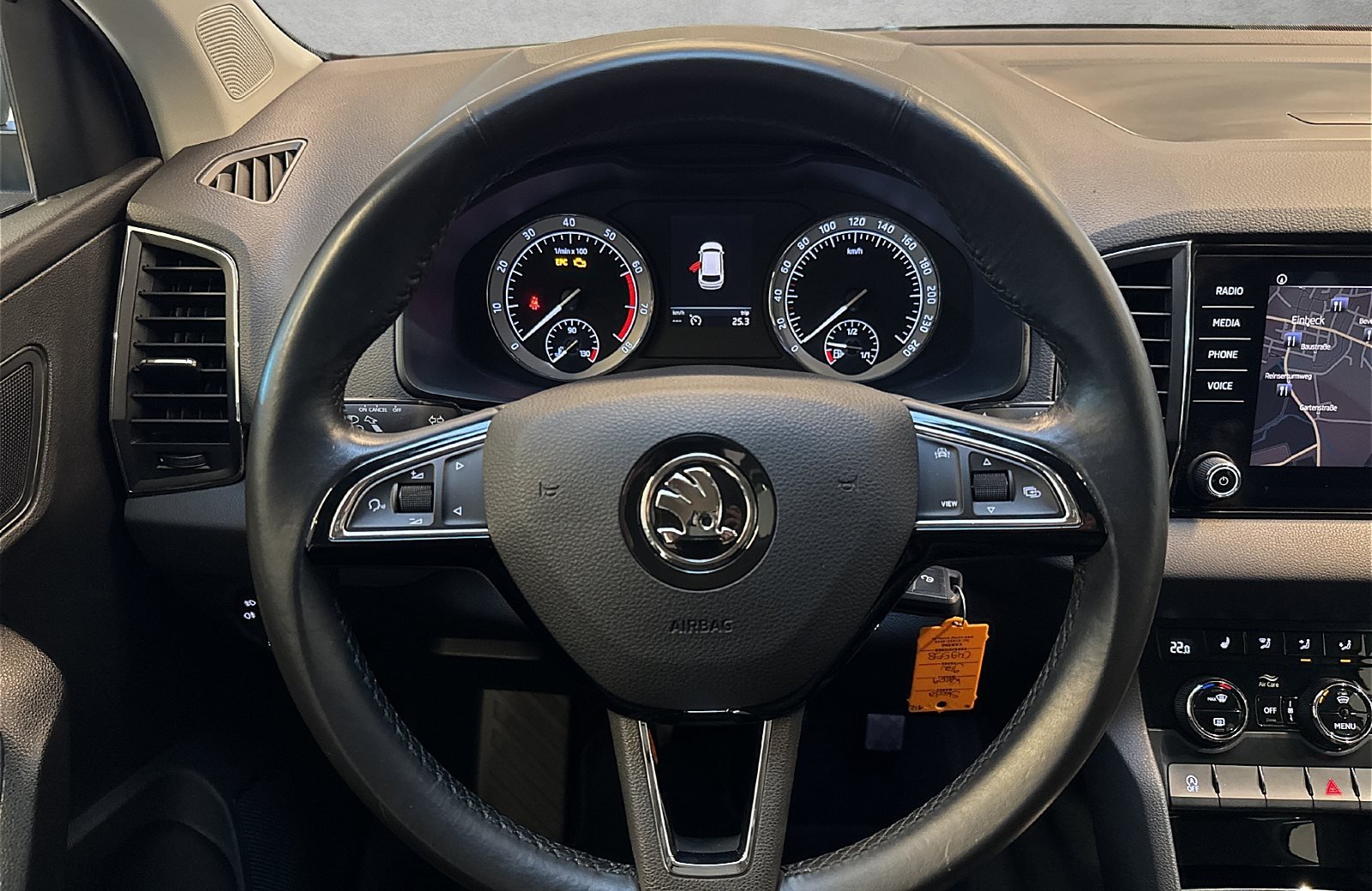 Karoq 1.5 TSI Ambition AHK SmartLink LED DAB AHK