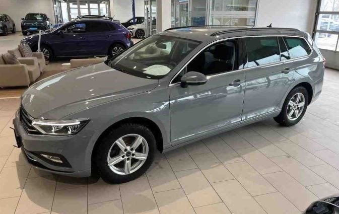 Passat Variant 2.0 TDI Business 4M AHK DSG RFK Matrix