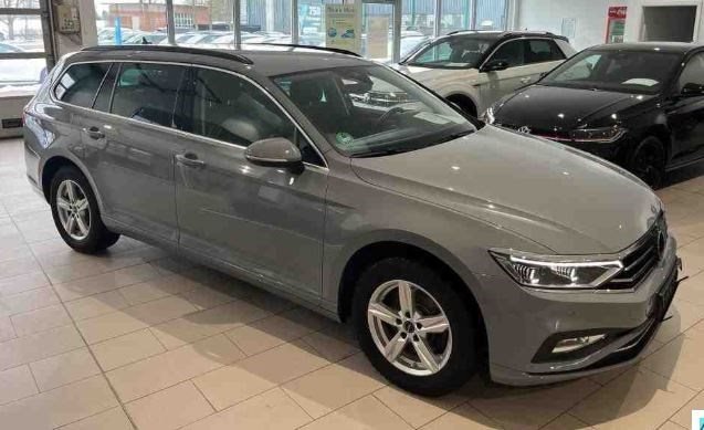 Passat Variant 2.0 TDI Business 4M AHK DSG RFK Matrix