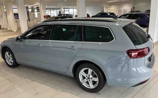 Passat Variant 2.0 TDI Business 4M AHK DSG RFK Matrix