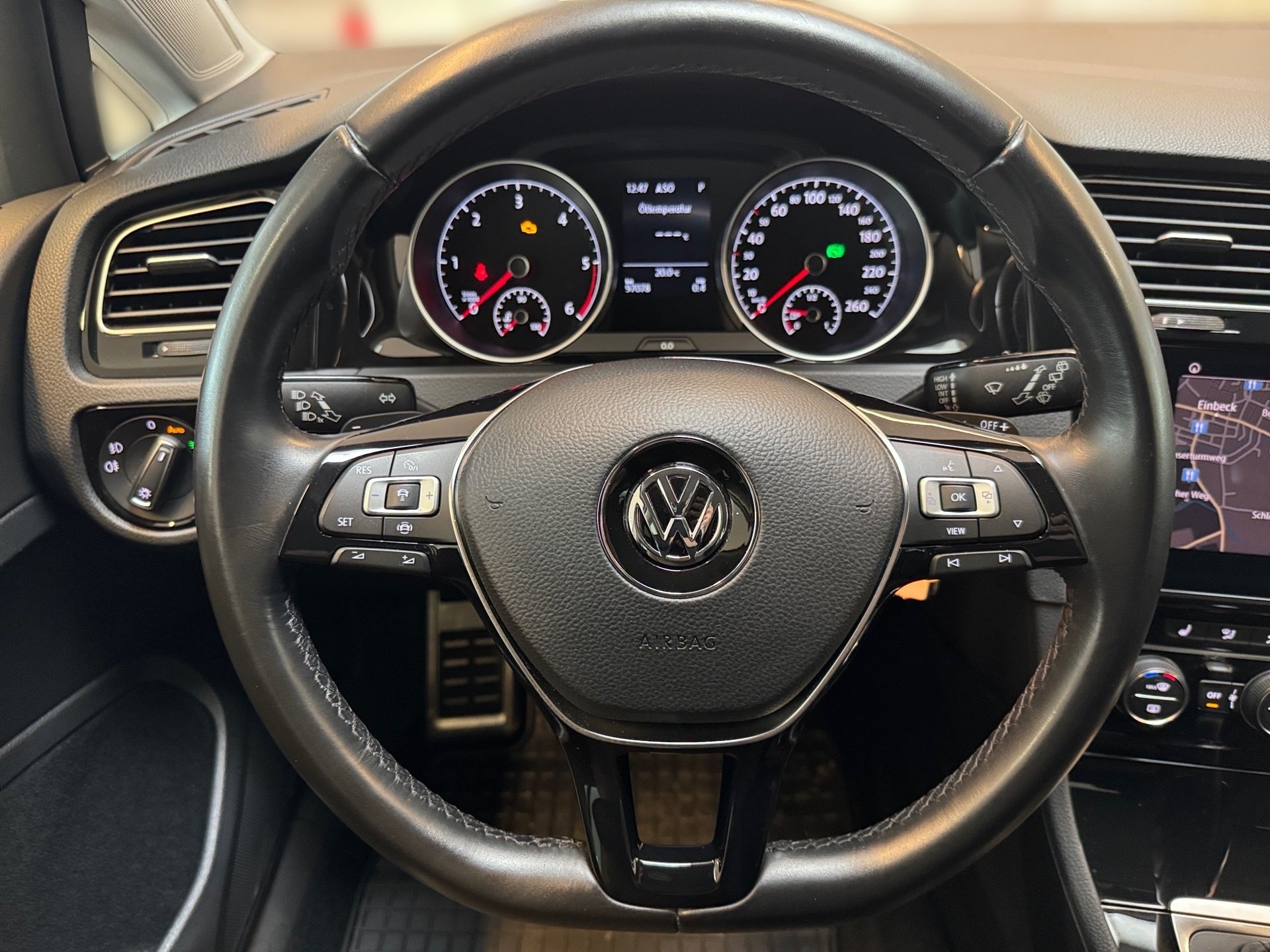 Golf VII 1.6 TDI Join DSG AHK ACC LED Navi ACC