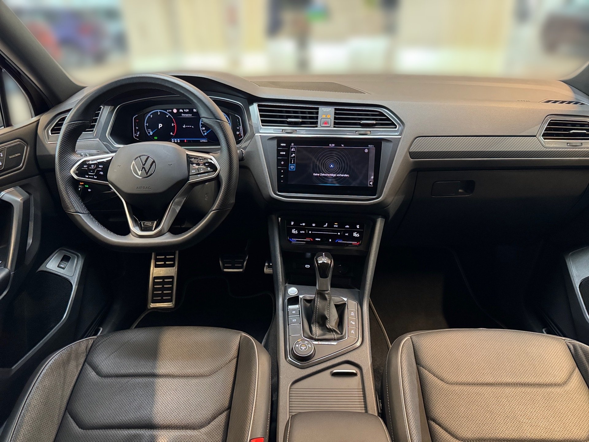 Tiguan Allspace 2.0 TDI R-Line 4M Stand.hz. AHK RFK IQ.Light