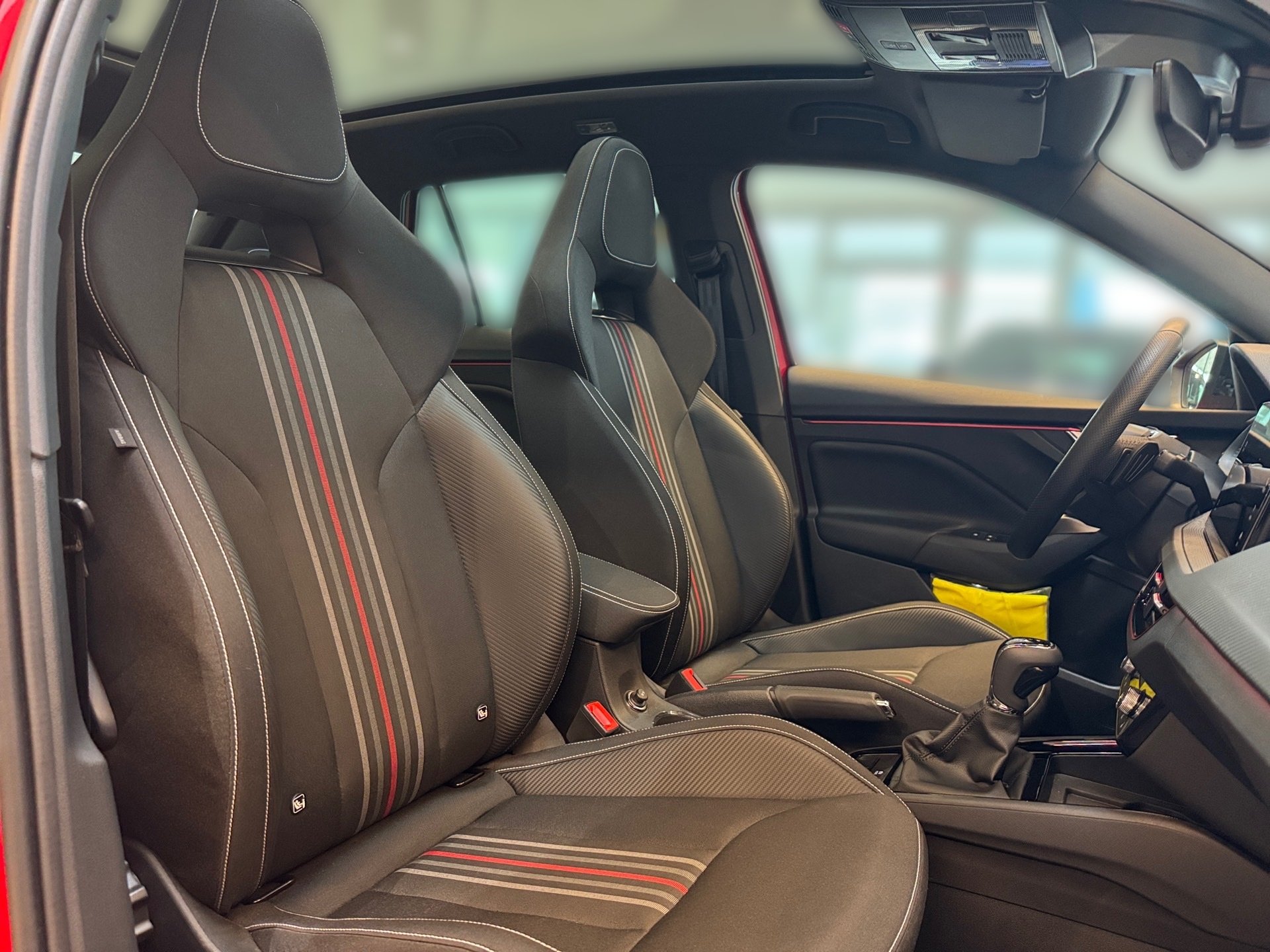 Kamiq 1.5 TSI Monte Carlo DSG AHK RFK Navi LED