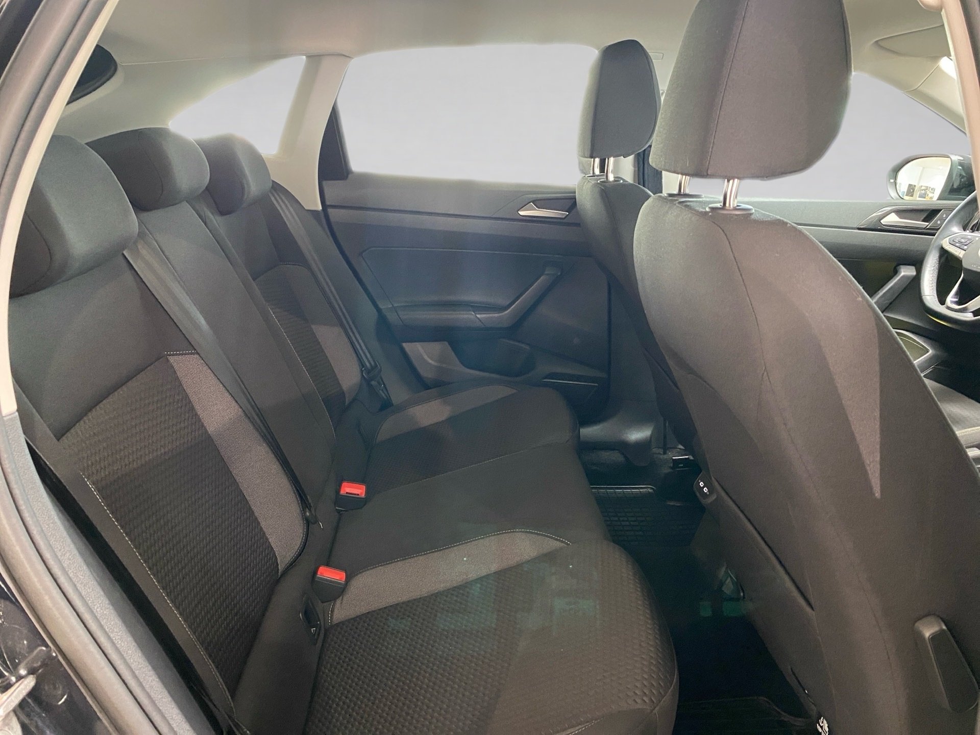 Taigo 1.0 TSI Life AppConnect PDC LED SHZ KlimaA