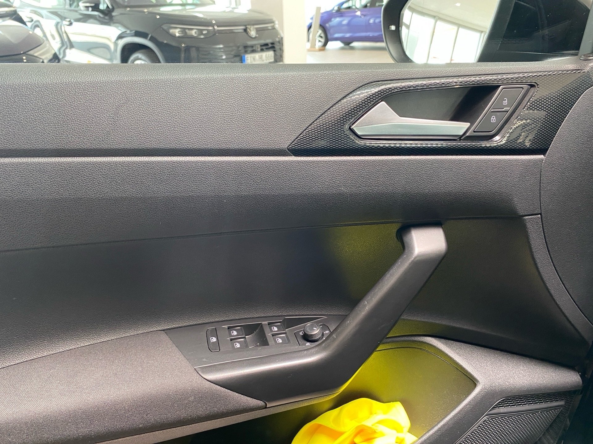 Taigo 1.0 TSI Life AppConnect PDC LED SHZ KlimaA