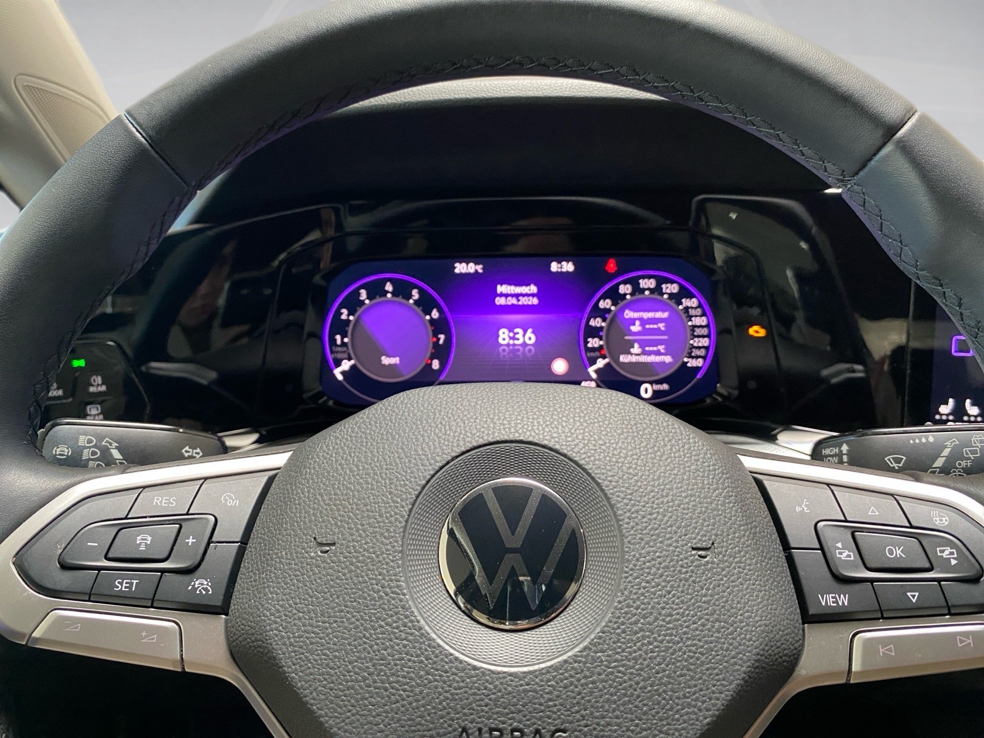 Golf VIII 1.5 TSI Active ACC AppConnect LED Navi RFK