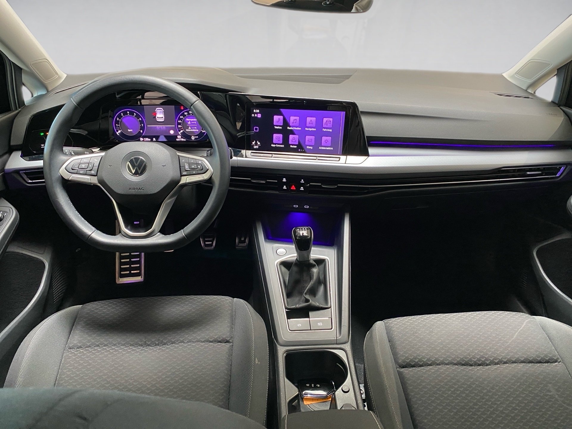 Golf VIII 1.5 TSI Active ACC AppConnect LED Navi RFK