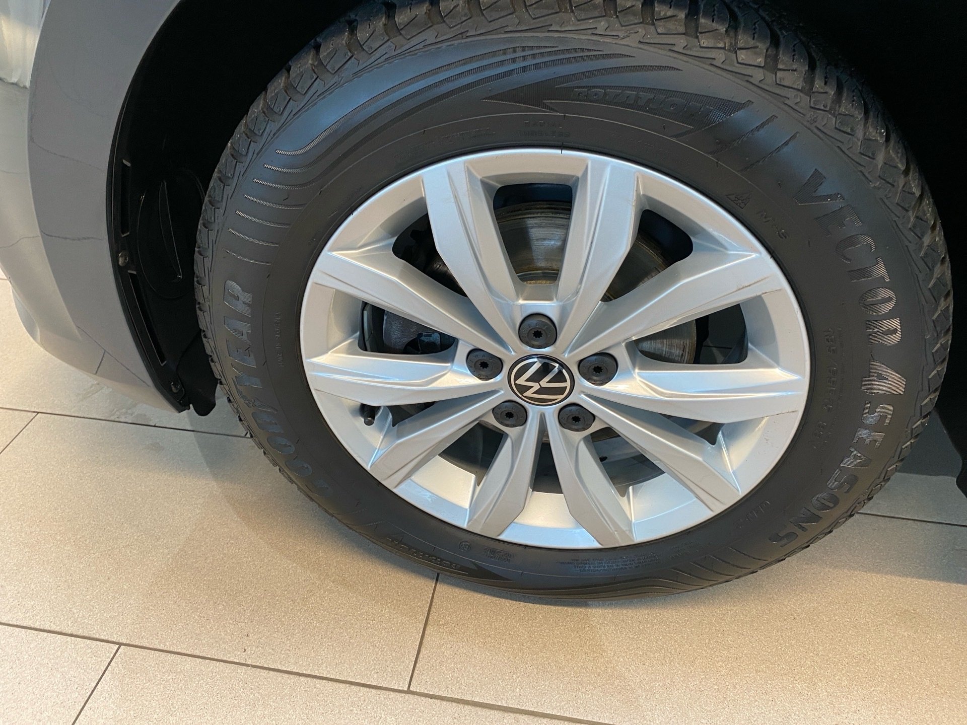 Polo 1.0 TSI Highline GRA Navi SHZ Navi PDC SHZ