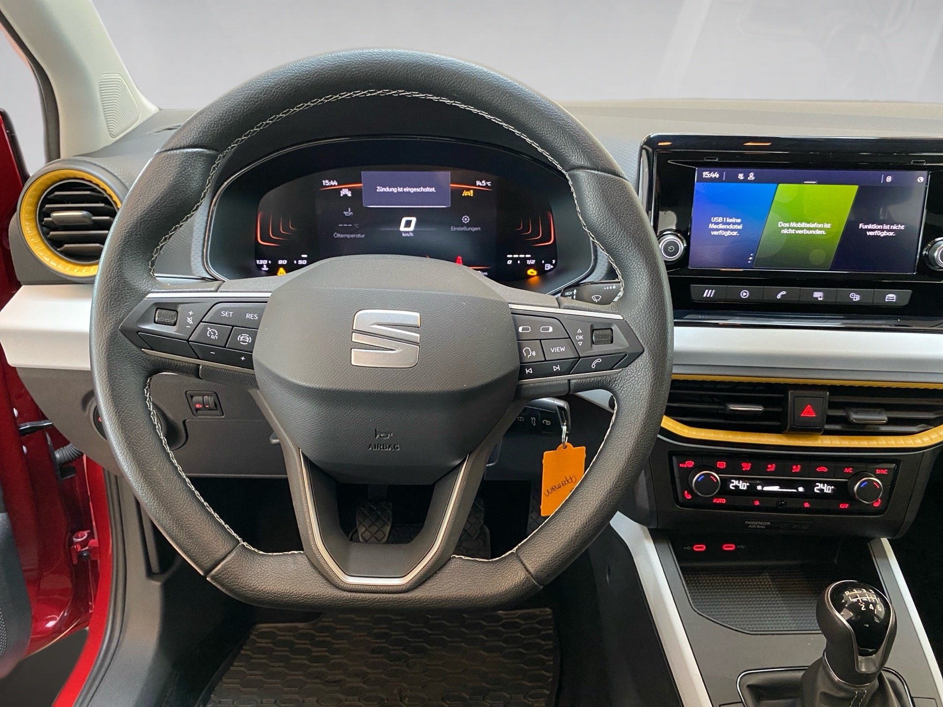 Arona 1.0 TSI Style FullLink LED DAB SHZ KeyLess