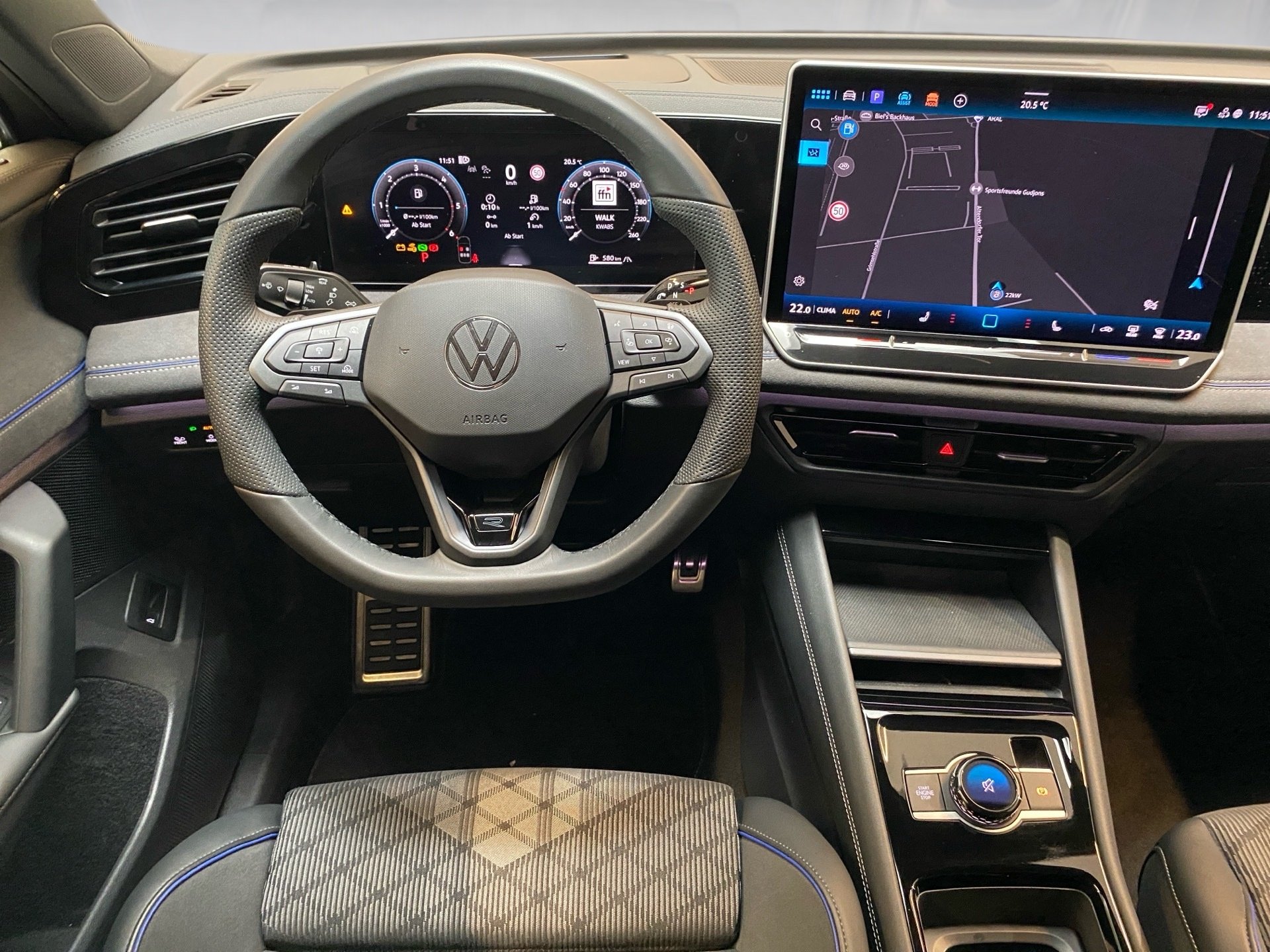 Tiguan 2.0 TDI R-Line BlackStyle DSG IQ.Light RFK