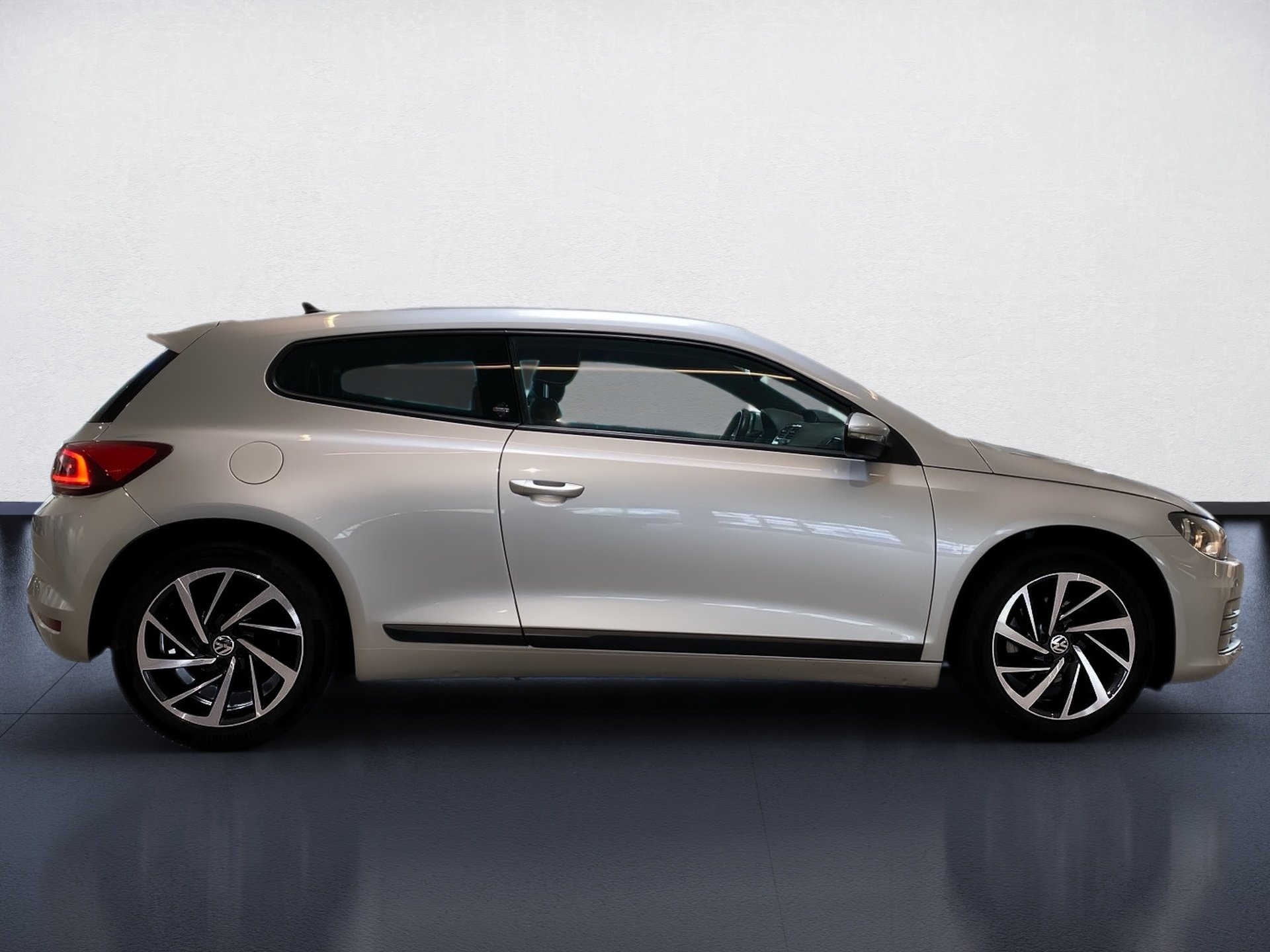 Scirocco SOUND Scirocco Sport BlueMotion Technology 2.0 l TSI 6-Gang