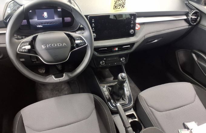 Fabia 1.0 TSI Tour LED GRA DAB SmartLink 2xKlima