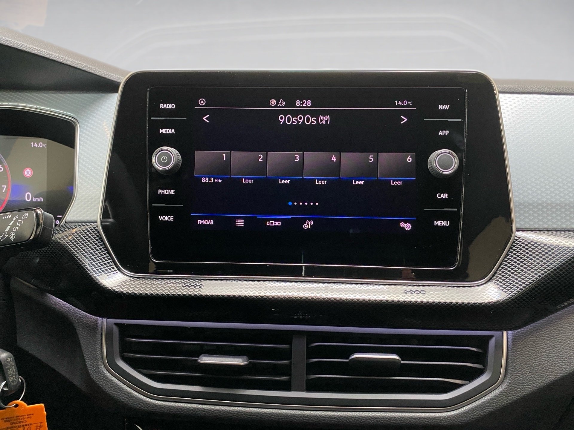 T-Cross 1.0 TSI TSI Goal DSG AHK Navi ACC LED LM