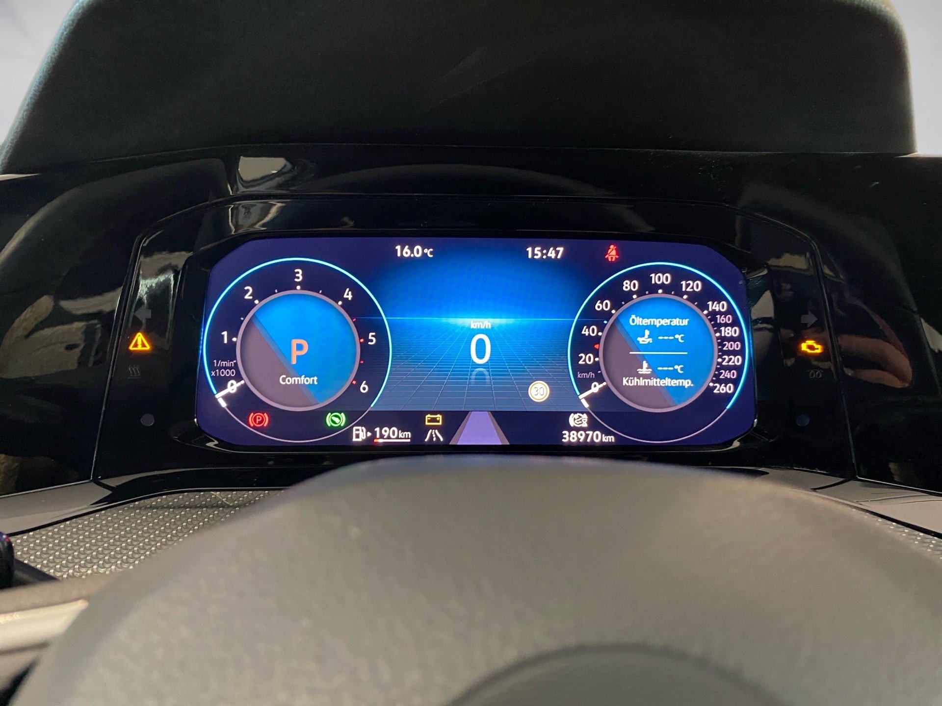 Golf VIII Variant 2.0 TDI R-Line DSG Navi AHK RFK
