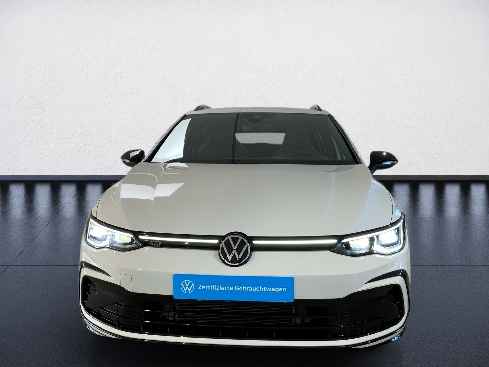 Golf VIII Variant 2.0 TDI R-Line DSG Navi AHK RFK