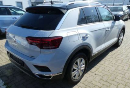 T-Roc 2.0 TSI Sport 4M DSG LED RFK Navi 2xKlima