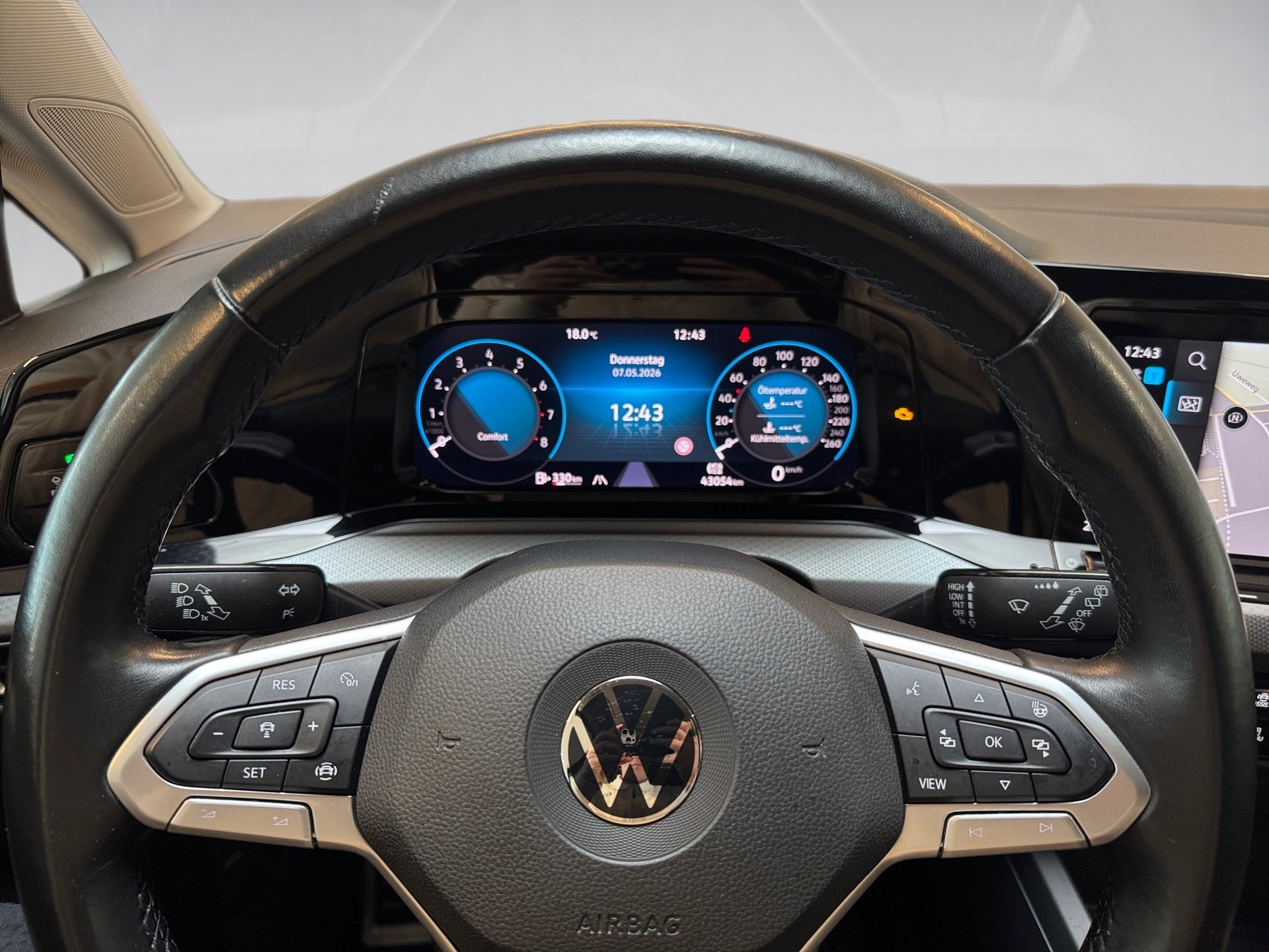 Golf VIII 1.5 TSI Active AHK AppConnect LED Navi RFK