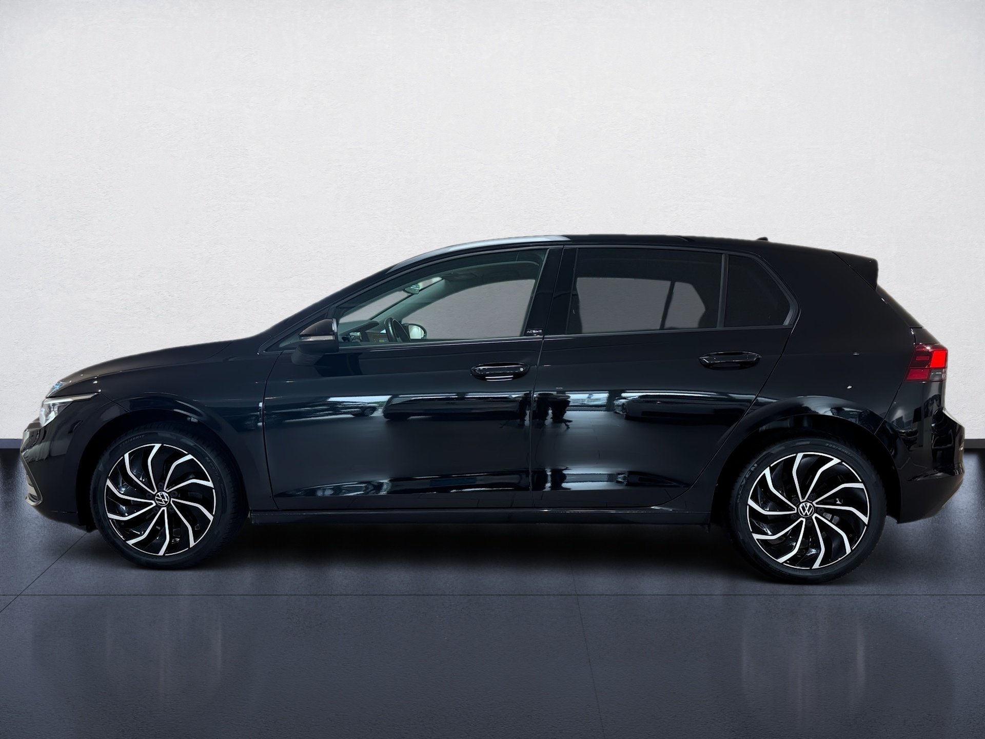 Golf VIII 1.5 TSI Active AHK AppConnect LED Navi RFK