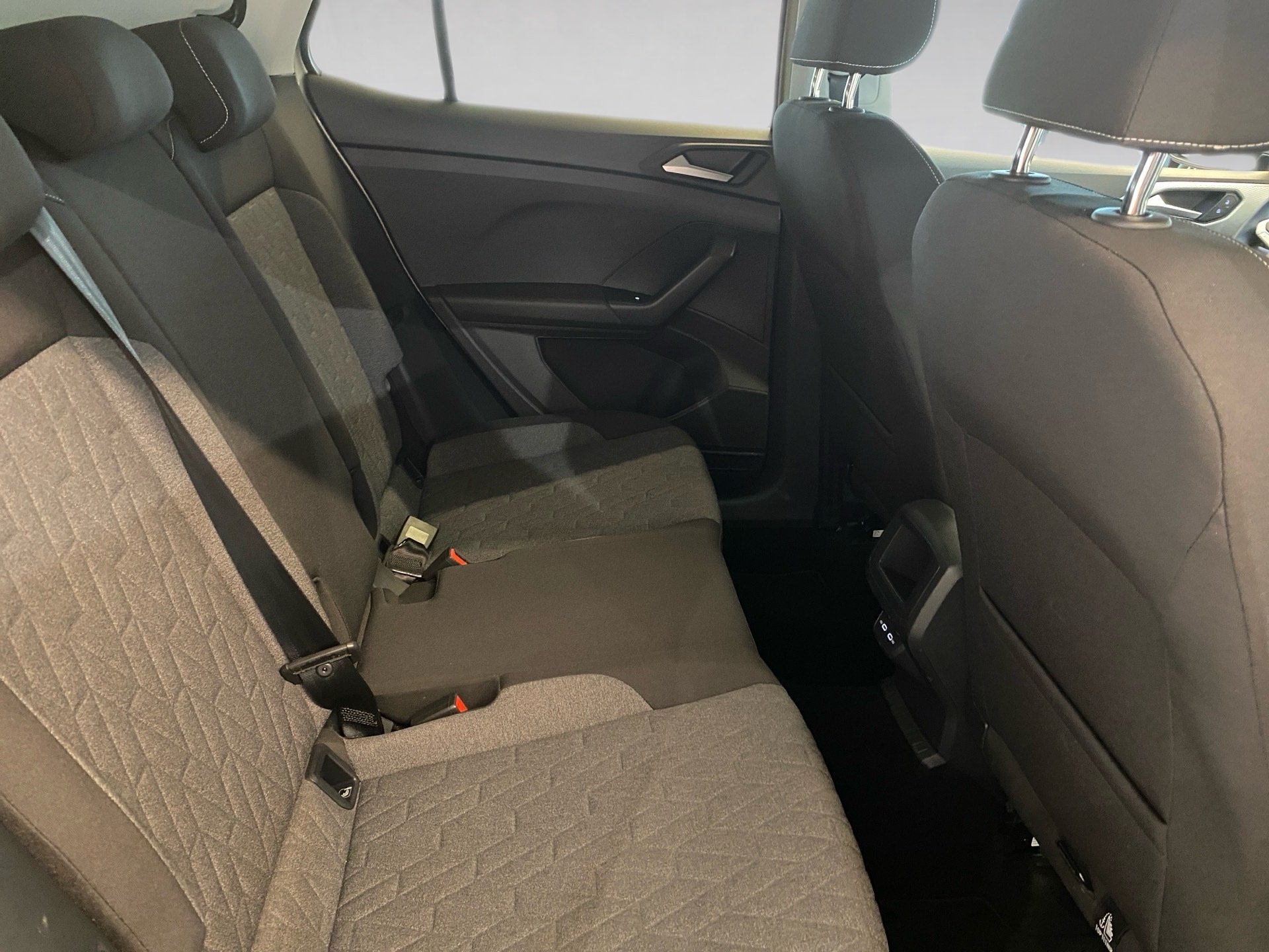 T-Cross 1.0 TSI Move AppConnect Navi RFK 2xKlima