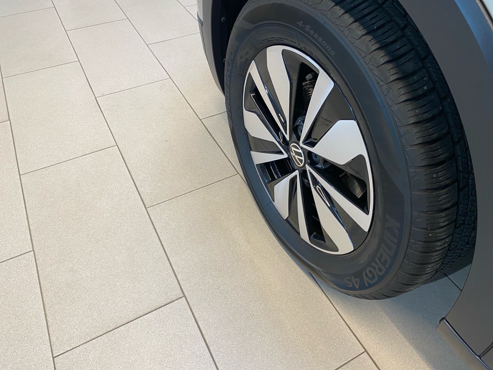 T-Cross 1.0 TSI Move AppConnect Navi RFK 2xKlima