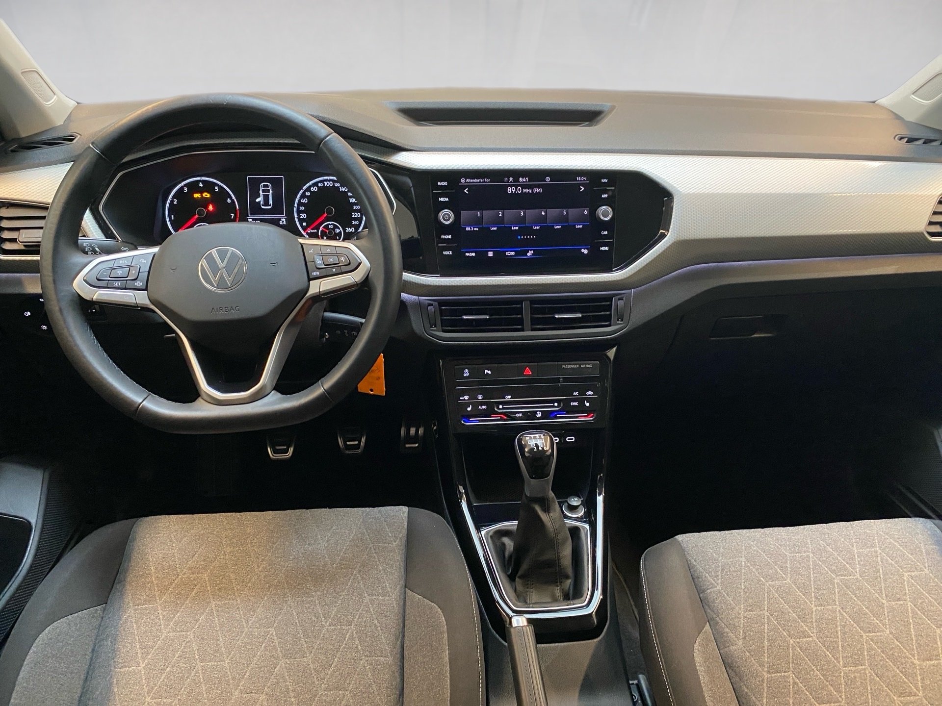 T-Cross 1.0 TSI Move AppConnect Navi RFK 2xKlima