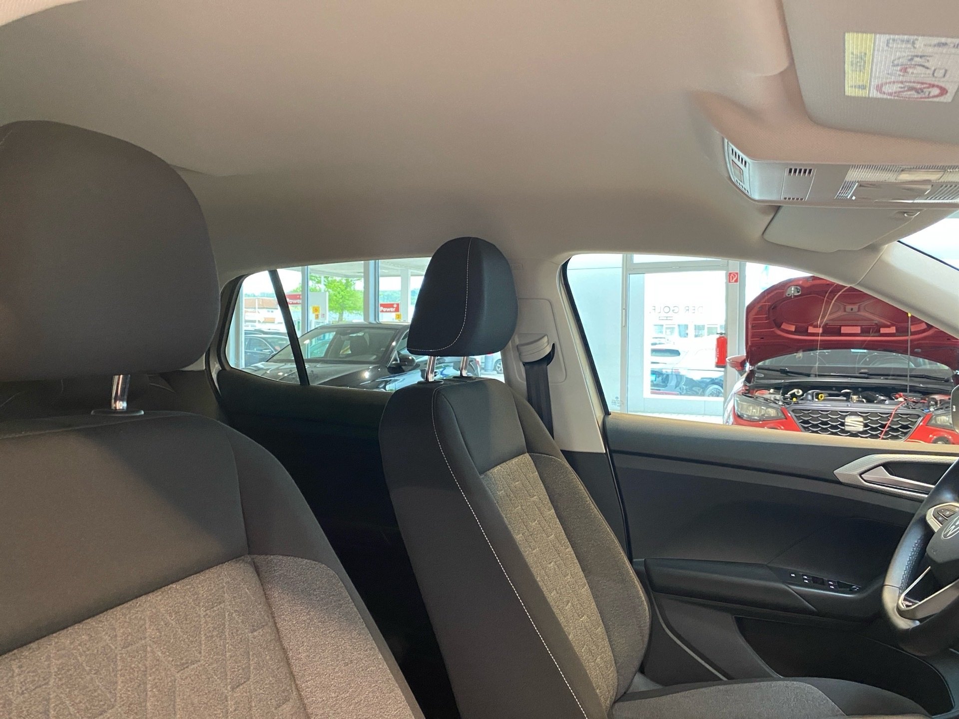 T-Cross 1.0 TSI Move AppConnect Navi RFK 2xKlima