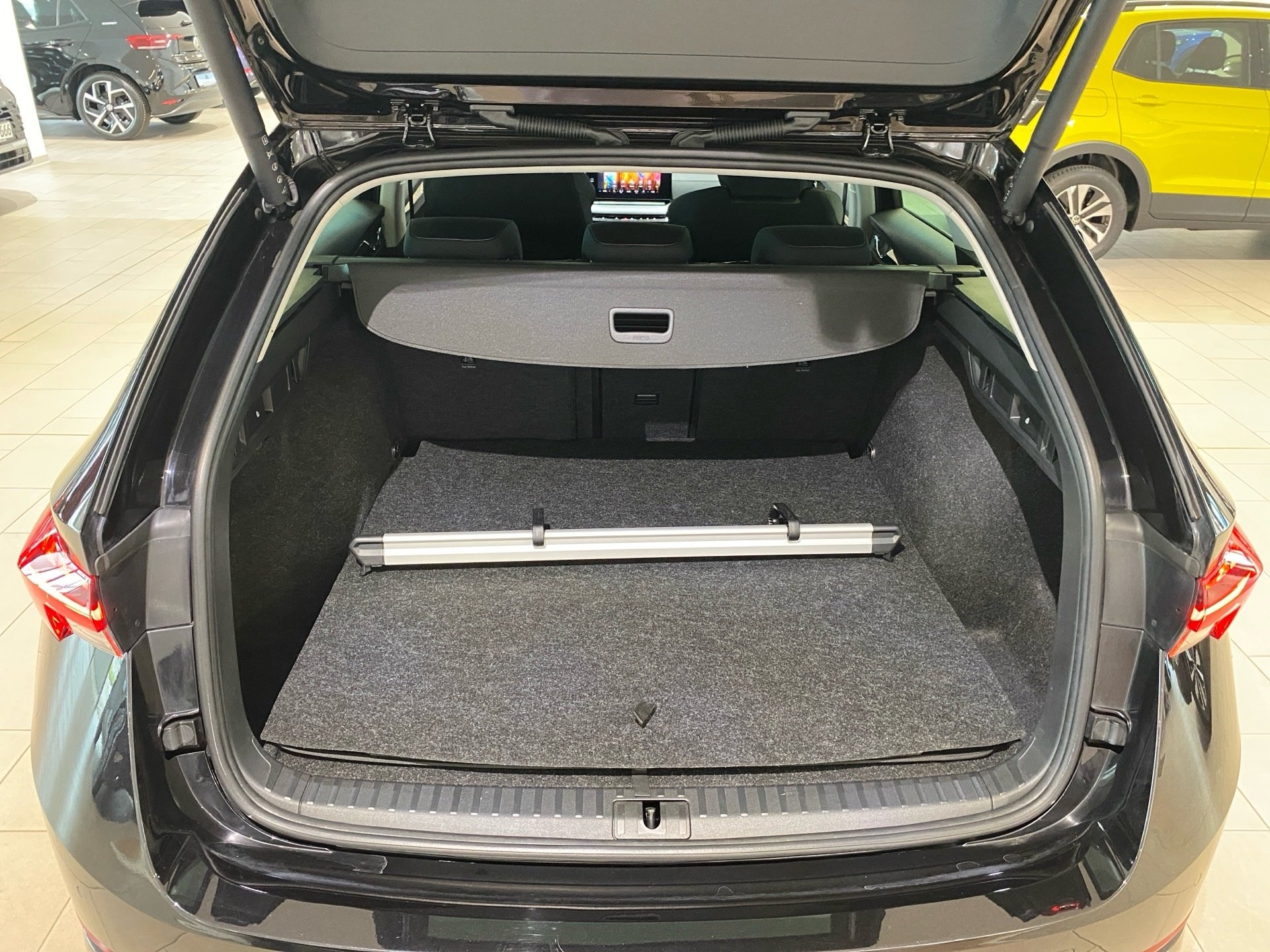 Octavia Combi Ambition 1.5 TSI e-TEC 4xSHZ AUT