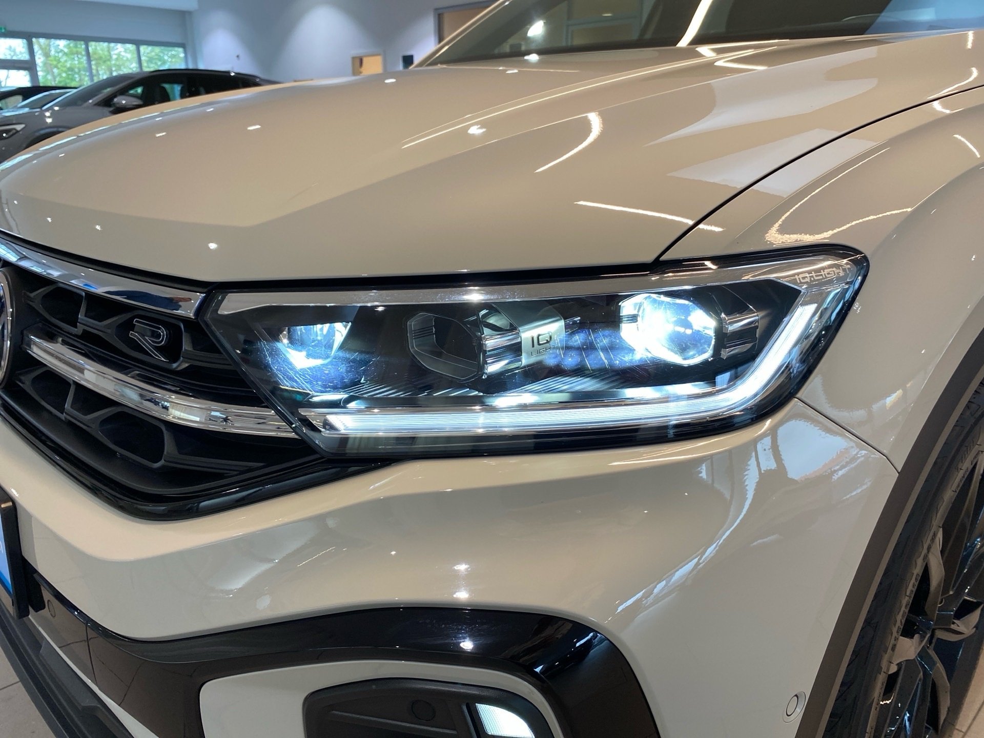 T-Roc 1.0 TSI R-Line ACC AppConnect LED PDC ACC