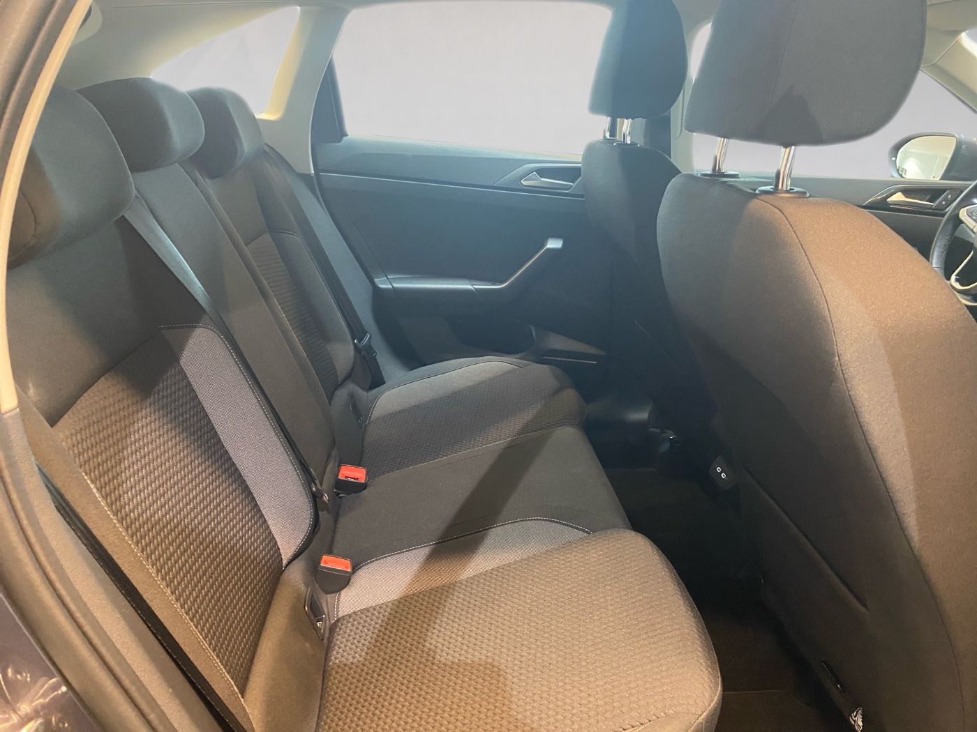 Taigo 1.0 TSI Life DSG IQ.Light AHK SHZ 2xKlima
