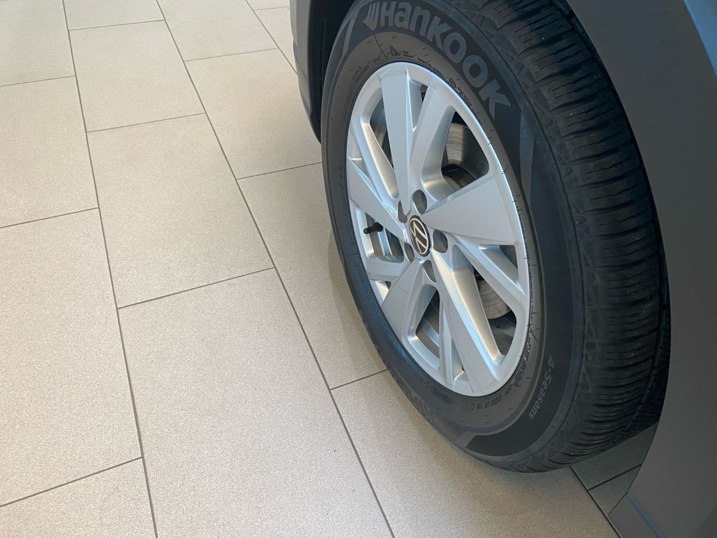Taigo 1.0 TSI Life DSG IQ.Light AHK SHZ 2xKlima