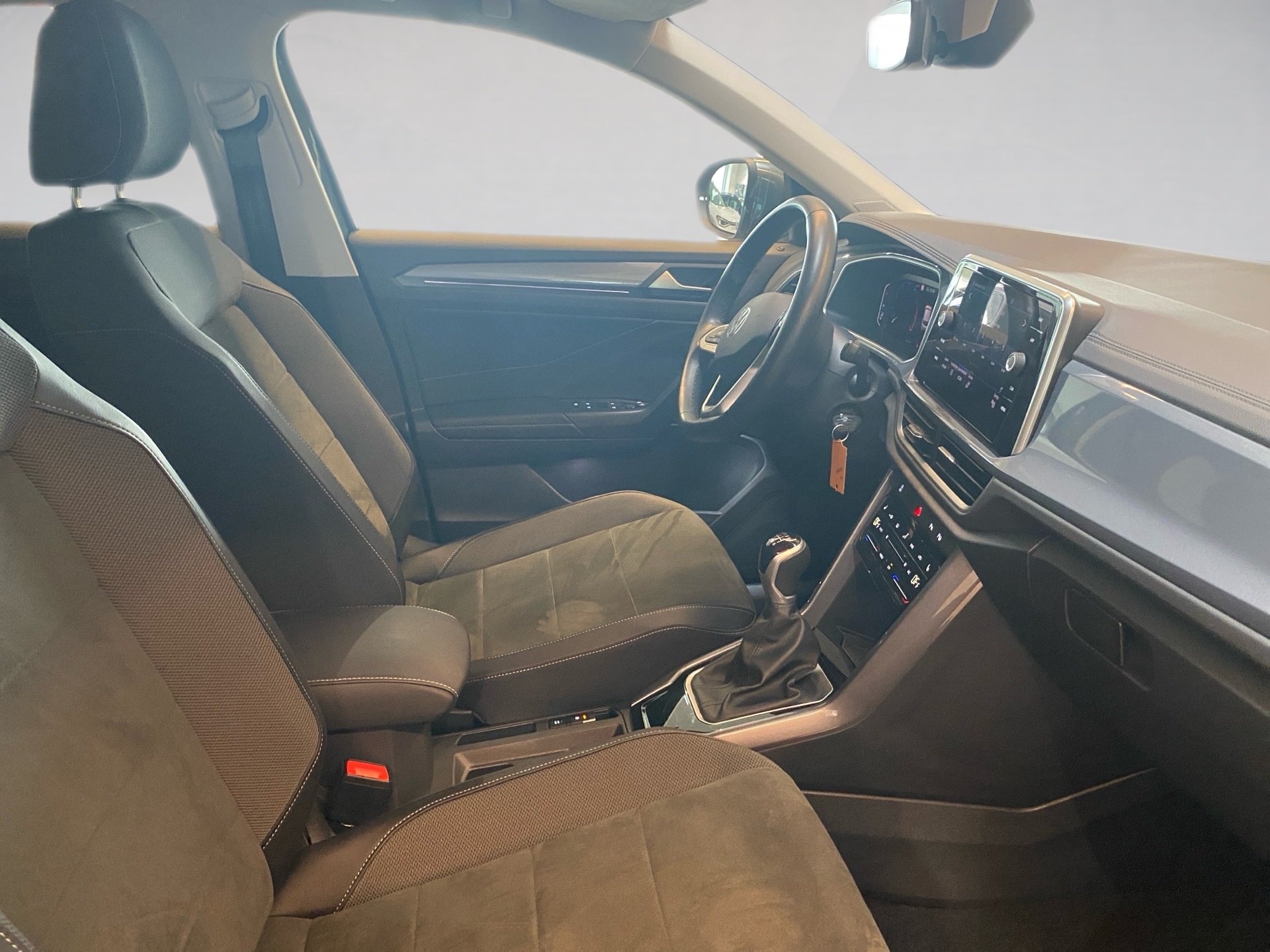 T-Roc 1.0 TSI Style AppConnect LED RFK Navi PDC