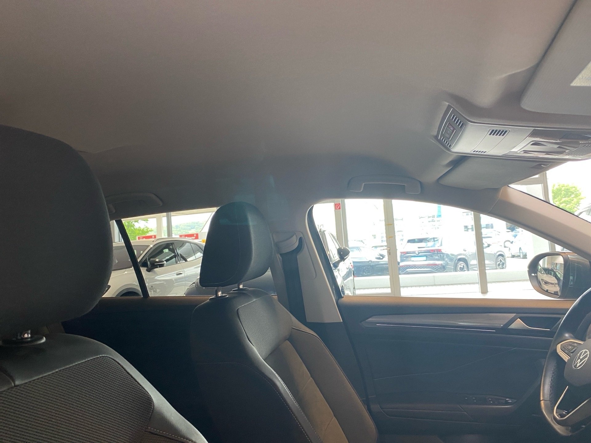 T-Roc 1.0 TSI Style AppConnect LED RFK Navi PDC