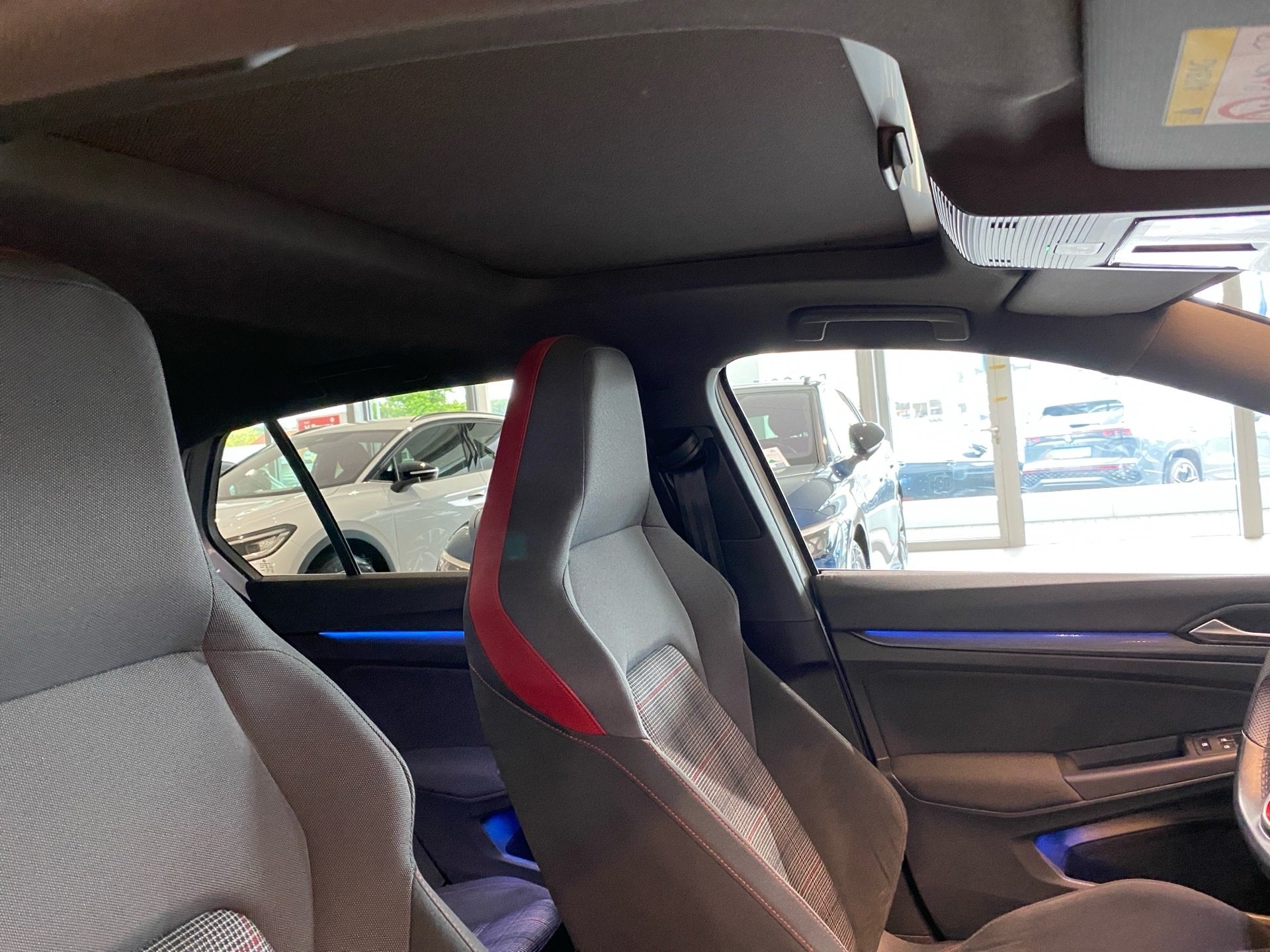 Golf VIII GTI 2.0 TSI DSG Stand.hz. Panorama AHK RFK