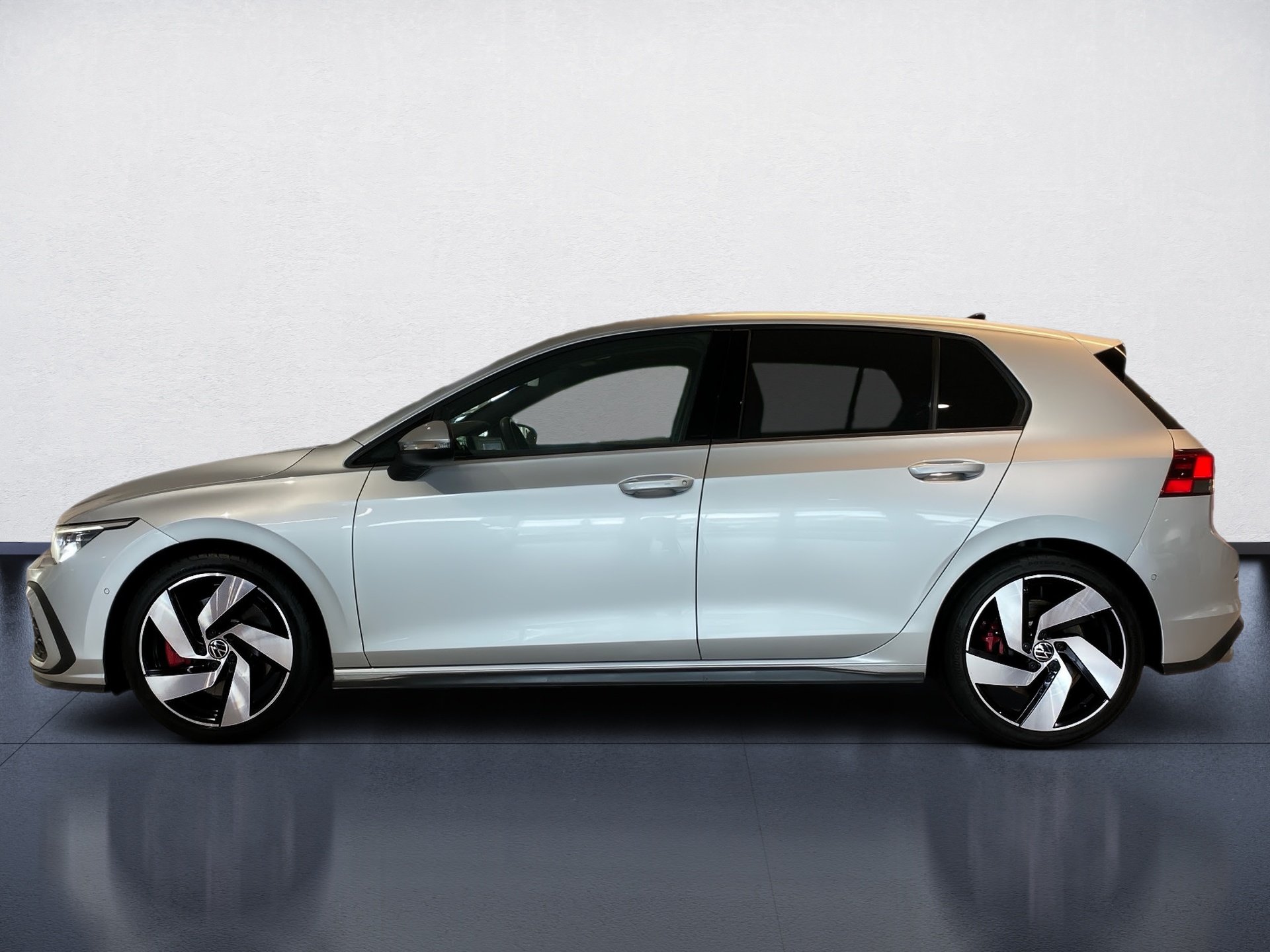 Golf VIII GTI 2.0 TSI DSG Stand.hz. Panorama AHK RFK